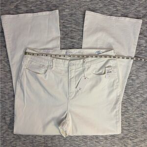 Good American Good Legs Flared Leg Jeans In White Sz 20 NWT | Flare Leg Jeans -
